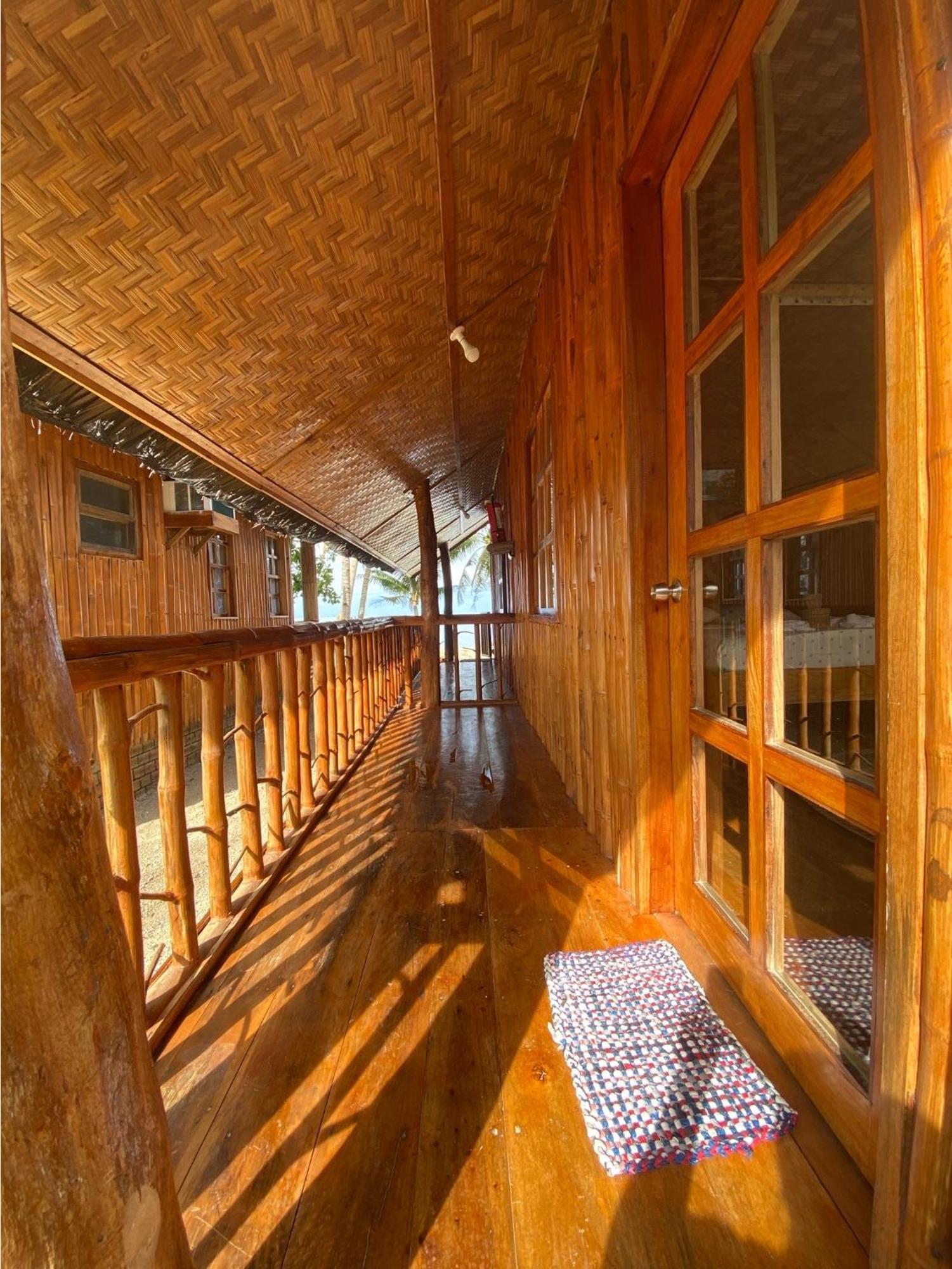 Hola Beach Resort Сикиджор Екстериор снимка